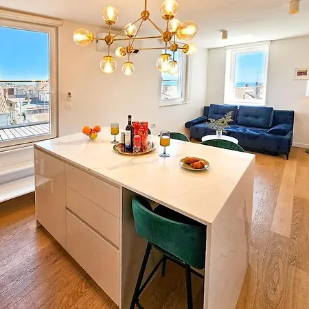 Luksuzni Stan U Centru Splita Apartmán *